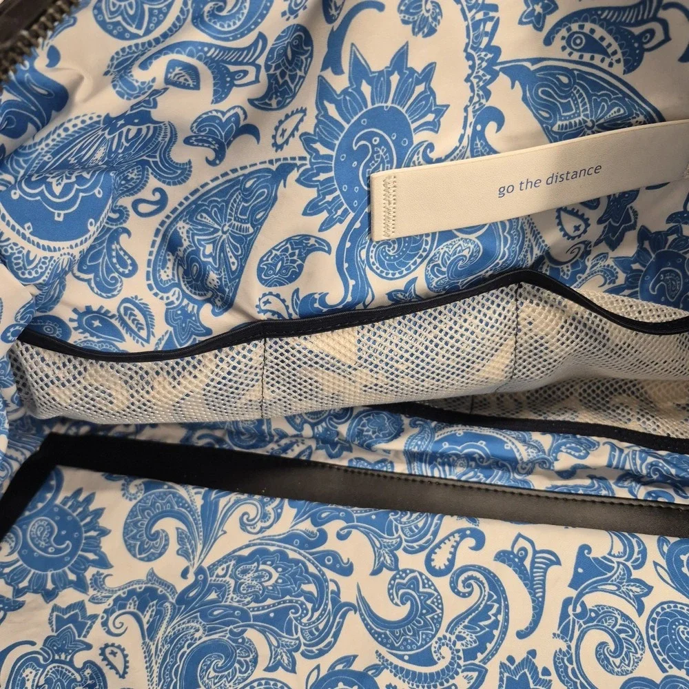 Lululemon Keep It Classy Duffel Bag Black Nylon Gym Weekender Blue Paisley